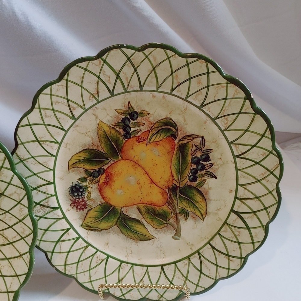 Set of 3 Hand Painted Textured Wall Hanging plates - Picture 3 of 10